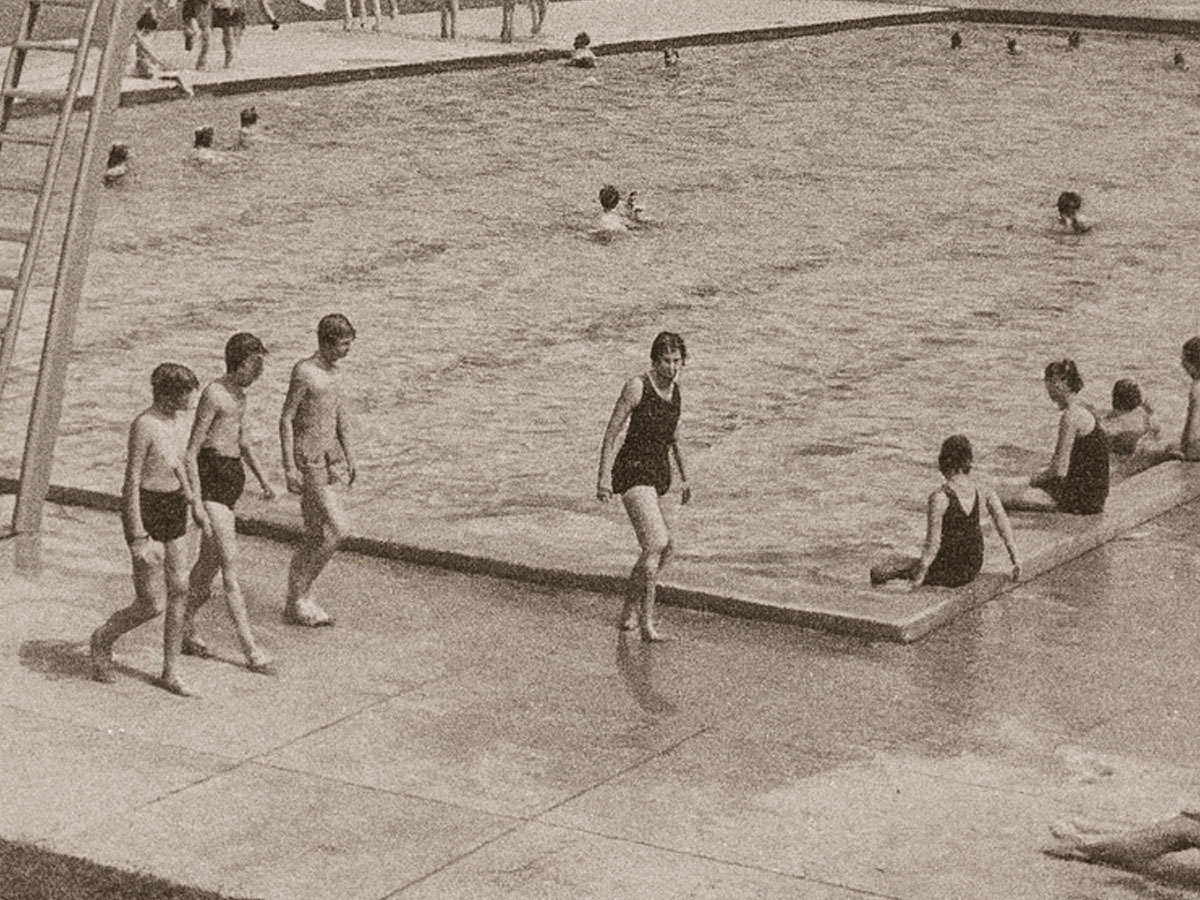 Inauguración de la pileta de natación